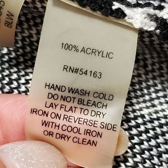 Black Rivet Cardigan - Size S - Picture 8 of 8